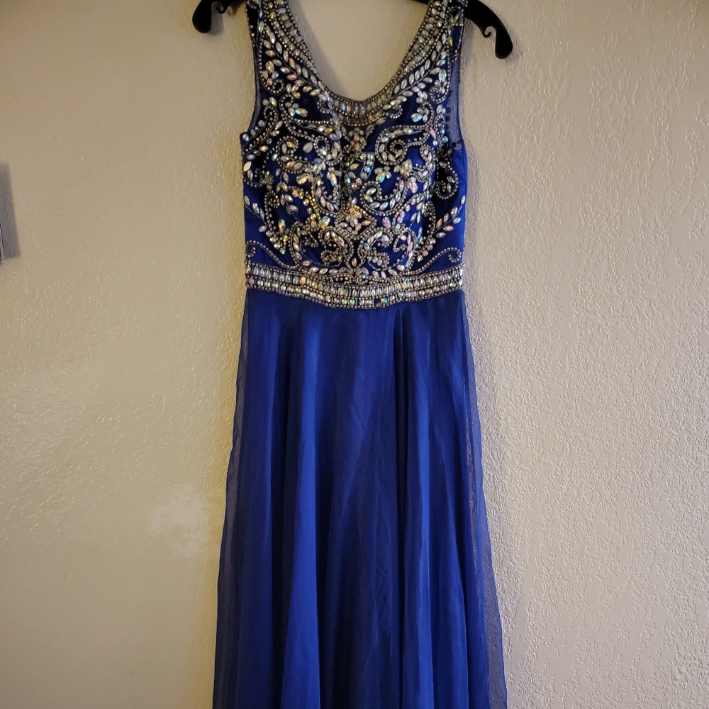 Navy prom dress